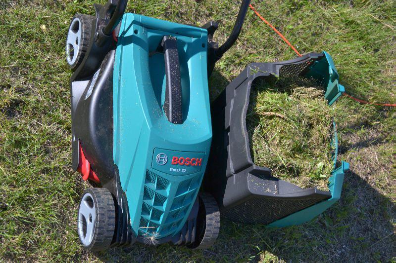 Bosch Rotak 32 Li (0600885D06) – купить газонокосилку, сравнение цен интернет-магазинов: фото, характеристики, описание | E-Katalog