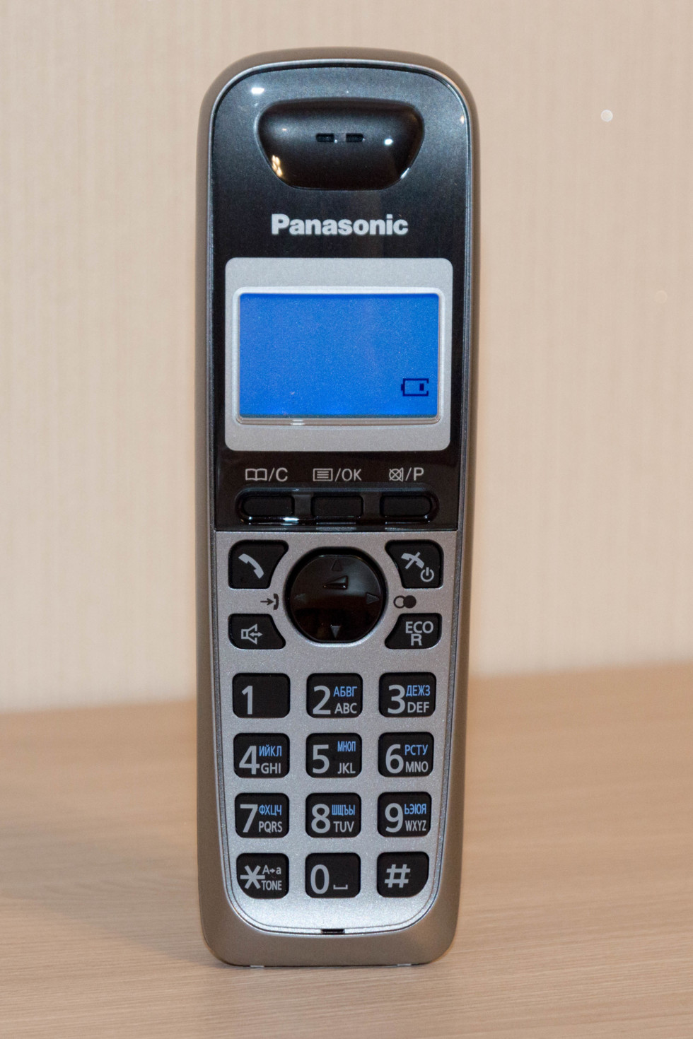 OLD SCOOL – обзор товара Р/Телефон Dect Panasonic KX-TG2511RUM серый  металлик/черный АОН - СИТИЛИНК