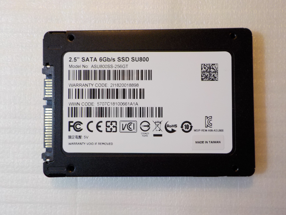 Adata ultimate su800. SSD накопитель a-data su800 asu800ss-256gt-c 256гб, 2.5", SATA III. SSD накопитель a-data Ultimate su800 256gb. SSD накопитель a-data Ultimate su650 asu650ss-512gt-r 512гб, 2.5", SATA III, SATA. Asu800ns38-256gt-c as SSD.