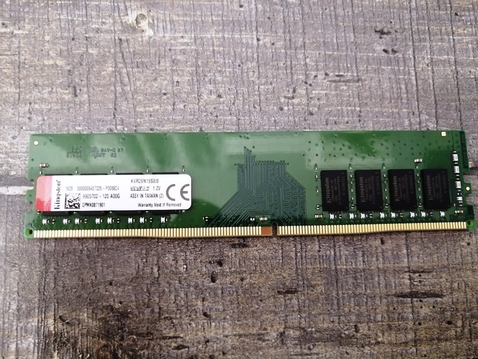 Kingston kvr26s19s8. Оперативная память Kingston VALUERAM [kvr26n19s8/8] 8 ГБ. Kingston ddr4 8gb. Ddr4-2666 (1333 МГЦ). Kingston ddr4 DIMM 32gb kvr26n19d8/32.